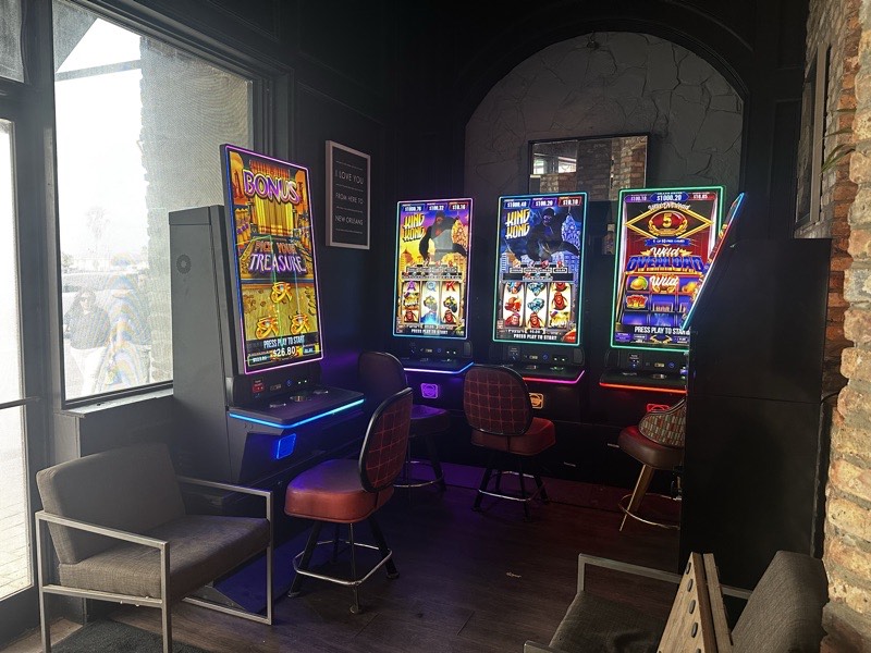 Skill game machine setup in a DC bar and lounge